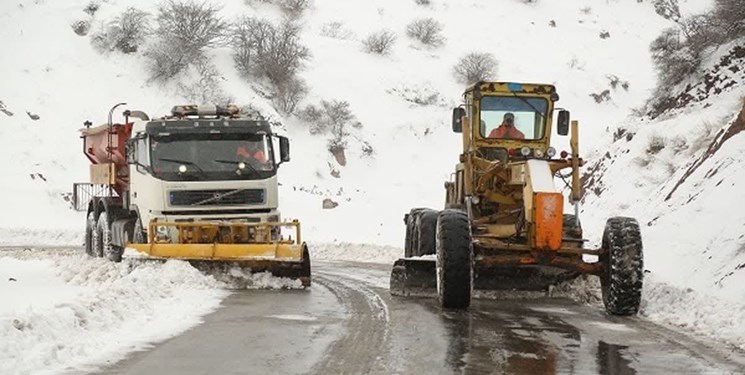 ۷ هزار و ۷۸۷ کیلومتر باند در کردستان برفروبی شد